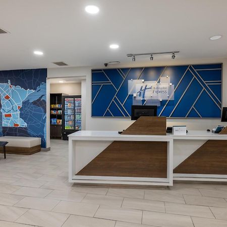 Holiday Inn Express Rochester South - Mayo Area By Ihg Εξωτερικό φωτογραφία
